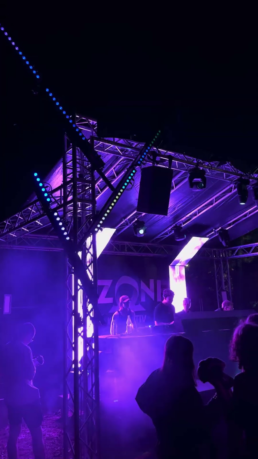 OZONE Kollektiv Live